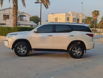 Toyota Fortuner EXR 2017 GCC Specs Interior and Exterior Excellent Condition V4 2.7-4
