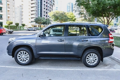 Toyota Prado GXR 2016 GCC In Excellent Condition with Warranty-3