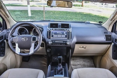 Toyota Prado GXR 2016 GCC In Excellent Condition with Warranty-10