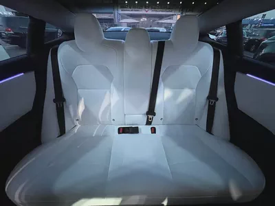 Tesla Model 3 Performance 2025 GCC Specs-11