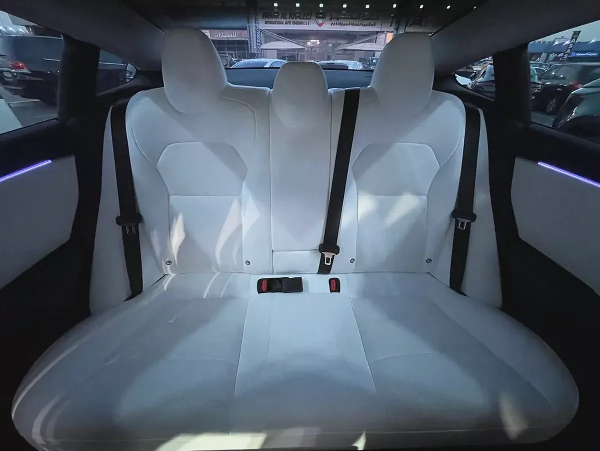 Tesla Model 3 Performance 2025 GCC Specs-11-11