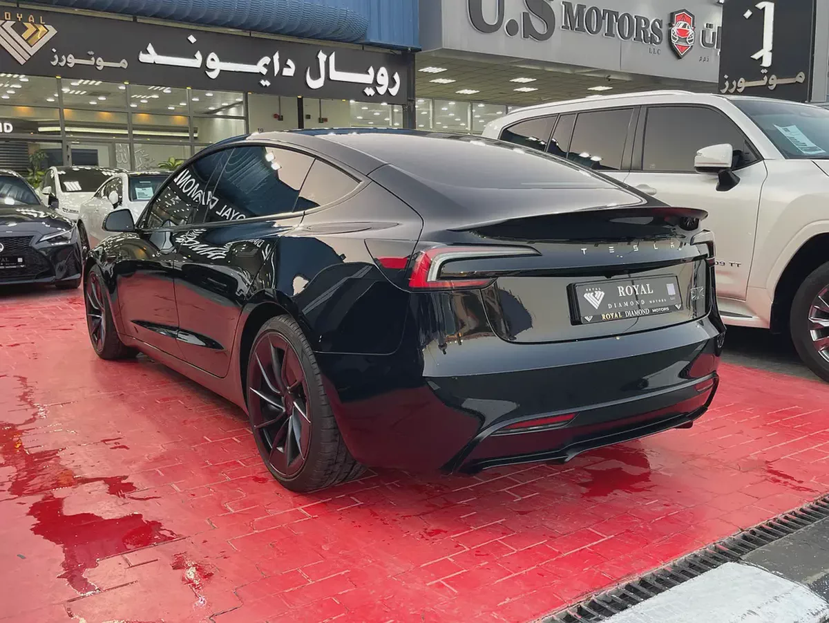 Tesla Model 3 Performance 2025 GCC Specs-5-5
