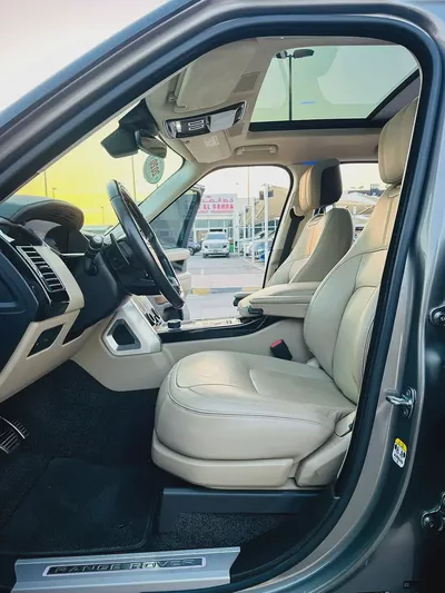 رنج روفر فوج خليجي صبغ وكاله Land Rover Range Rover P400 SE 2020 - GCC Specs-16