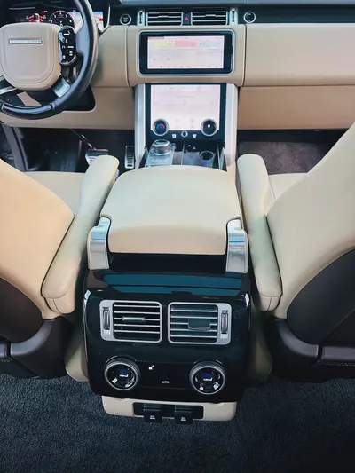 رنج روفر فوج خليجي صبغ وكاله Land Rover Range Rover P400 SE 2020 - GCC Specs-18