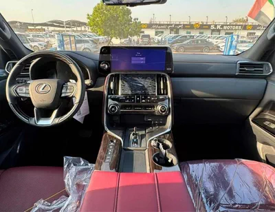 Lexus LX700h SIGNATURE || AUTOPARK | 3.5L HEV V6 | 360*CAMERA | SUNRROF | LETAHER WITH PWR SEATS (CODE # LX7S1)-15