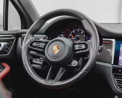 PORSCHE MACAN - 2024 - GCC - FSH - WARRANTY TILL JULY 2027 - EXCELLENT CONDITION-9