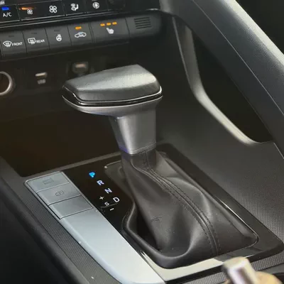 Hyundai Avante 2021 Clean Titile Korean Specs-8