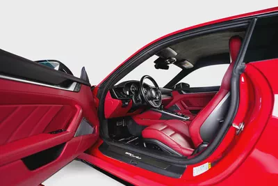Porsche 992 Turbo-GCC-Bespoke Order-Carbon Fiber Light Weight Package-porsche warranty till 2028-12