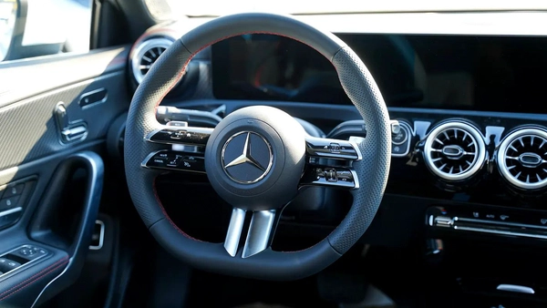 MERCEDES -BEN A 200L 1.5L V4 FULL OPTION MODEL 2025 CHINESE SPECS