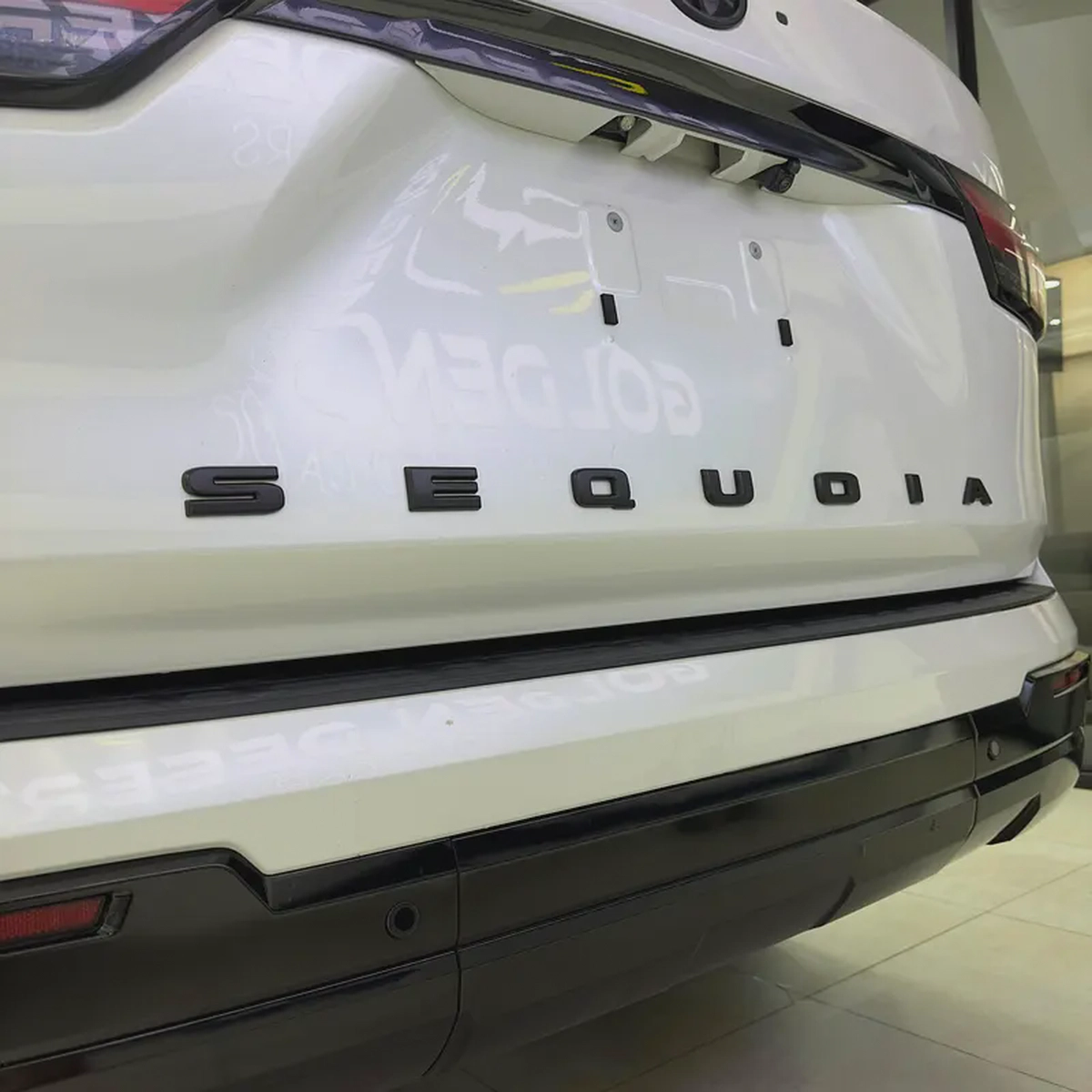 2025 Toyota Sequoia Limited hybrid-14-14