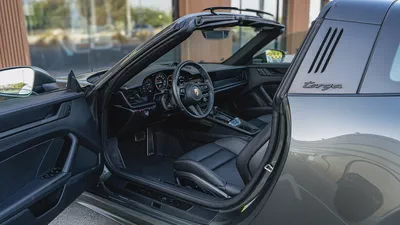 2022 Porsche 911 Targa 4 GTS | Excellent Condition | Very Low Mileage-10