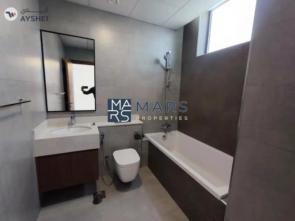 FREEHOLD CORNER VILLA FOR SALE IN TILAL CITY