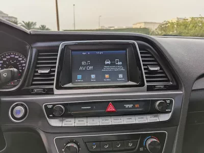 Hyundai Sonata 2018 Sport US Specs Premium Condition 4Cyl Full Option With Sunroof-11