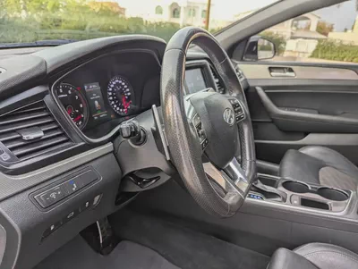 Hyundai Sonata 2018 Sport US Specs Premium Condition 4Cyl Full Option With Sunroof-8