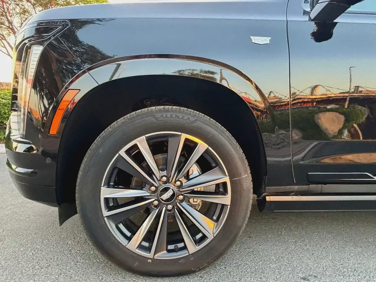 CADILLAC ESCALADE V8 6.2L MODEL 2026 GCC SPECS-5-5