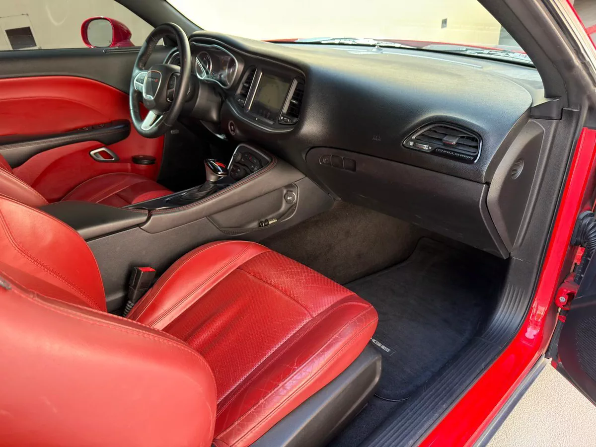 2015 Dodge Challenger RT-11-11