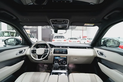 2022 LAND ROVER RANGE ROVER VELAR R-DYNAMIC SE P250 | GCC SPECS-9