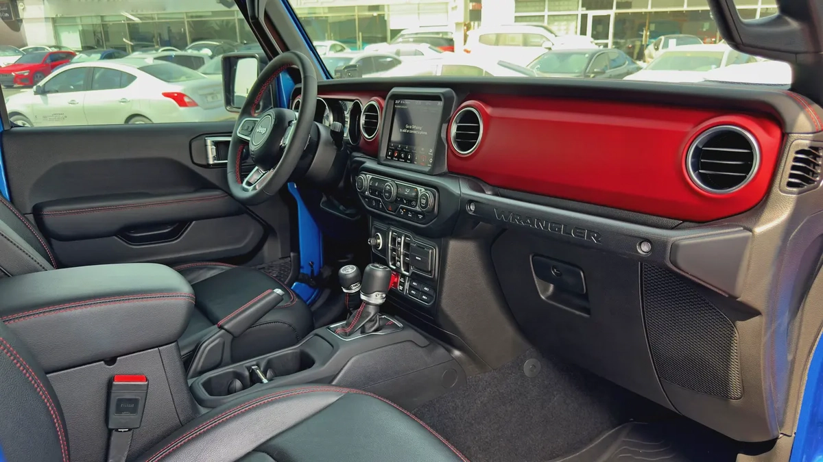 2023 Jeep Wrangler Rubicon V6, Dealer Warranty and Service Package, GCC Specifications-9-9