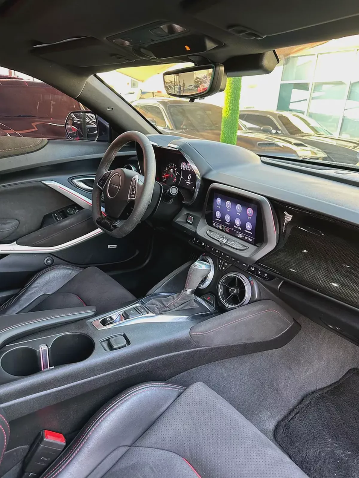 CHEVROLET CAMARO ZL1 GCC 2022 Full service history Original paint Zero accidents Full option Full ca-10-10