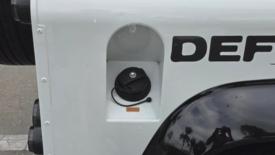 Defender 90 (Diesel Manual)-6
