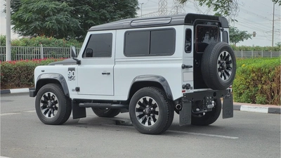 Defender 90 (Diesel Manual)-9