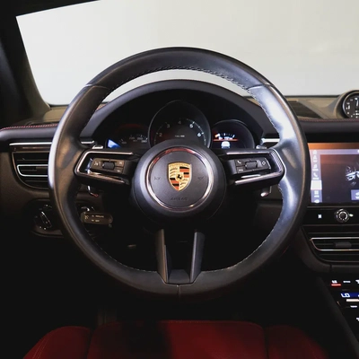 AED 4,024 P.M • 0% Downpayment •  Porsche Macan • 1 Year Warranty-8
