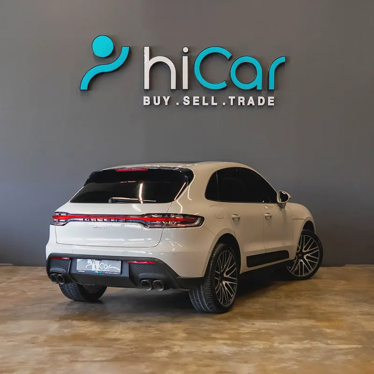 AED 4,024 P.M • 0% Downpayment •  Porsche Macan • 1 Year Warranty-2-2