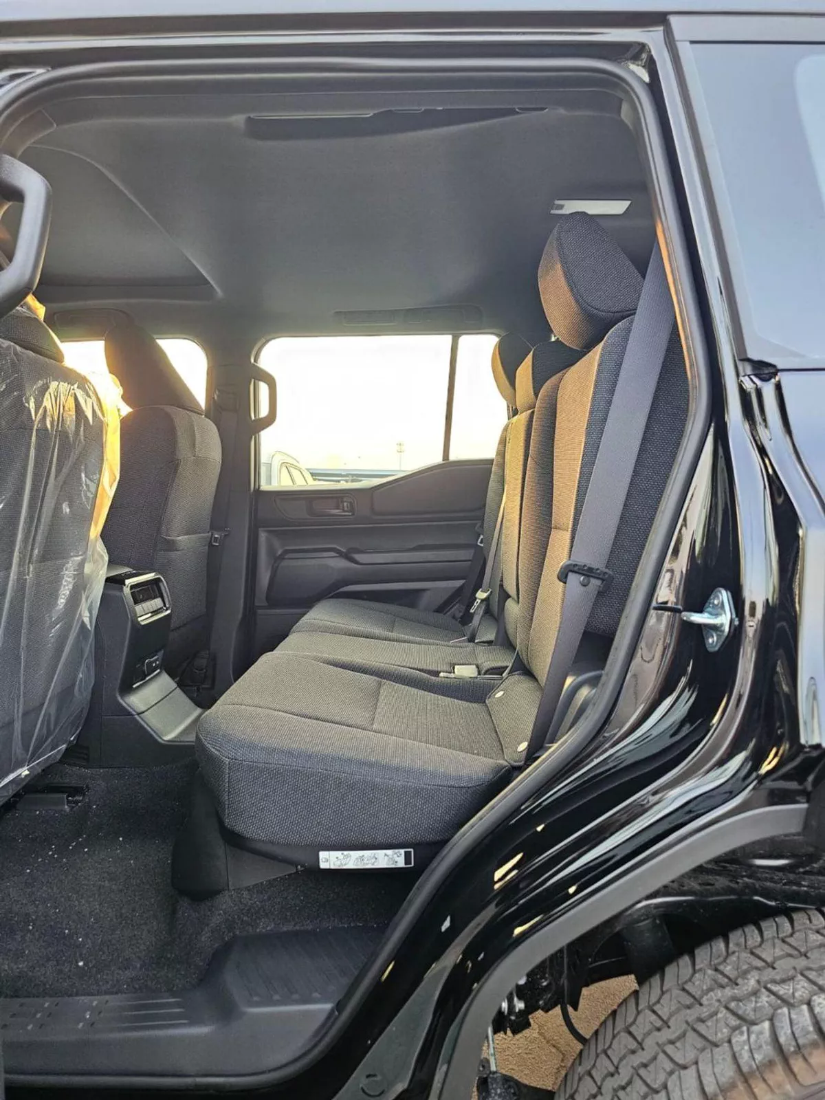 Toyota Prado TURBO ALL ROUNDER TOYOTA PRADO TURBO ALL ROUNDER || 2.4L PETROL V4 | SUNROOF | DIFF-LOCK | RR CAMERA | ALLOY WHEELS |-14-0