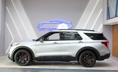 2022 - Ford Explorer ST - V6-2