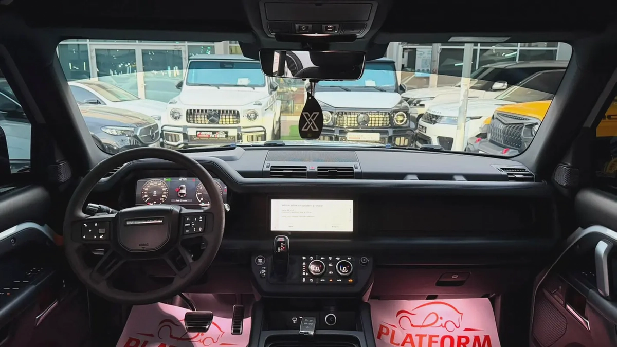 Land Rover Defender 110 V8 Edition P525 2022| GCC Specs | Original paint-9-9