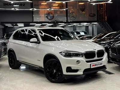 Aed 1028 | BMW X5 Xdrive35i | 7 Seater | GCC Specs-3