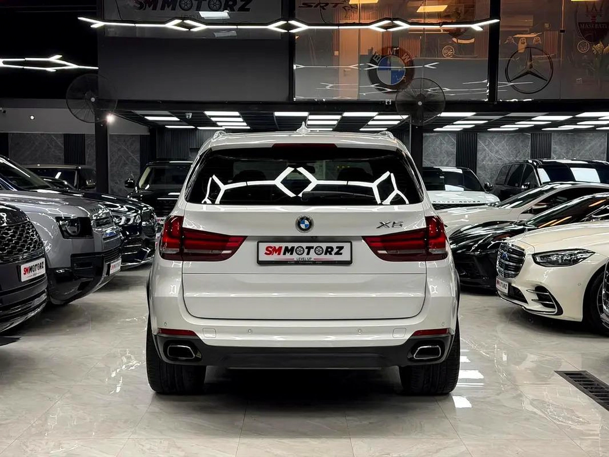 Aed 1028 | BMW X5 Xdrive35i | 7 Seater | GCC Specs-6-6