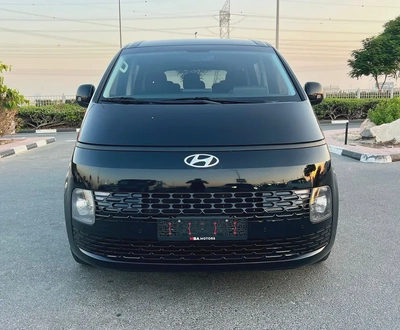 Hyundai Staria Comfort 2024 GCC Specs - Brand New-1