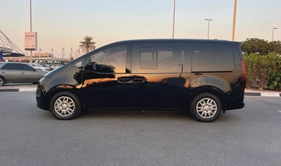 Hyundai Staria Comfort 2024 GCC Specs - Brand New-6
