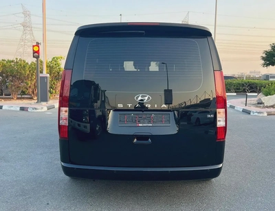 Hyundai Staria Comfort 2024 GCC Specs - Brand New-7