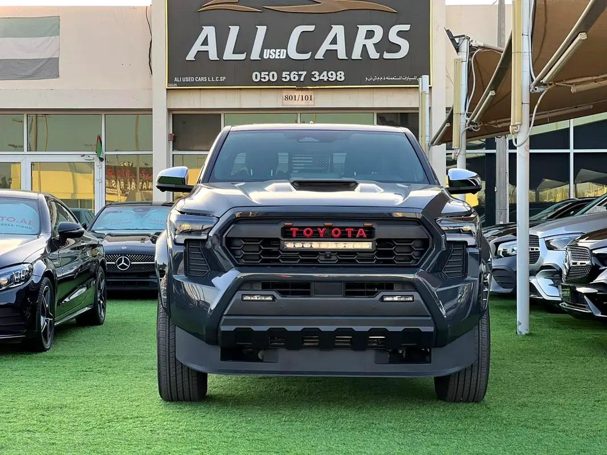 Toyota Tacoma 2024 American Specs limited-14-14