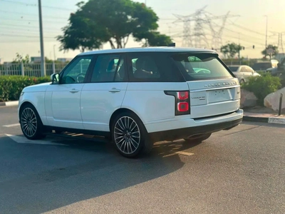 Land Rover Range Rover Vogue SE Supercharged 2018 | GCC Specs-8