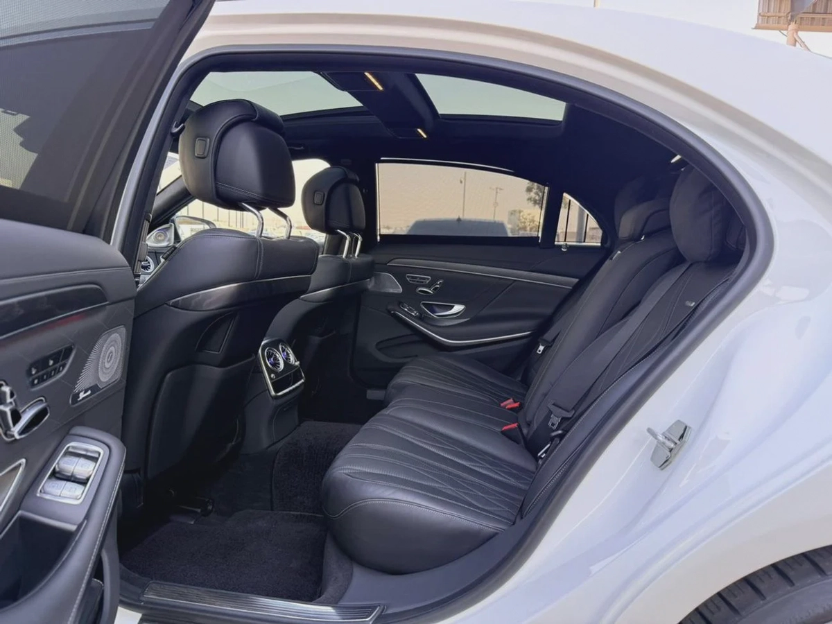 Mercedes Benz S63 AMG