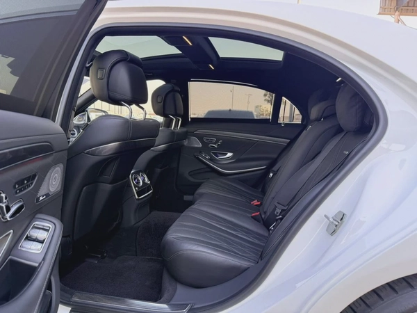 Mercedes Benz S63 AMG