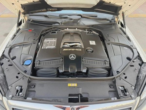 Mercedes Benz S63 AMG