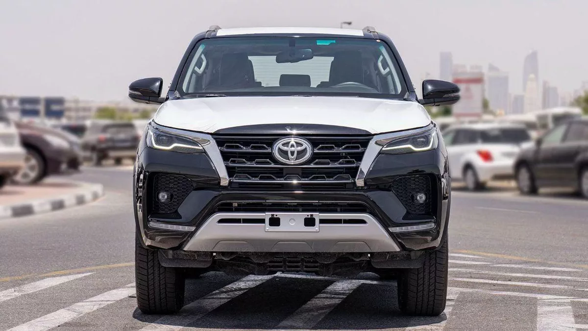 Toyota Fortuner VXR 4.0L (278 HP) FORTUNER VXR  V6 4.0L-1-0