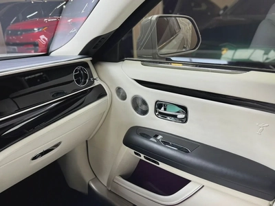 Rolls-Royce Ghost Standard 2022 - European Specs-11