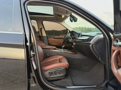 BMW X5 - 2014 GCC Specs, Top Line, Accident-Free-6