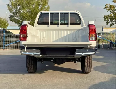 Toyota Hilux SGLX BASIC DOUBLE CABIN / 2.4L DIESEL A/T / CHROME HANDLE & REAL CHROME BUMPER (CODE # HD)-4