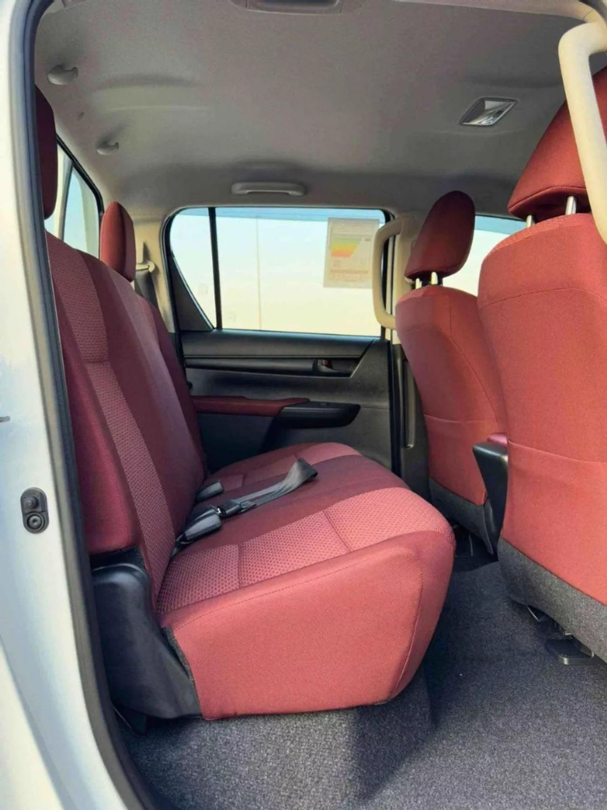Toyota Hilux SGLX BASIC DOUBLE CABIN / 2.4L DIESEL A/T / CHROME HANDLE & REAL CHROME BUMPER (CODE # HD)-9-0