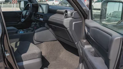 Toyota Prado TXL 1 2.4L petrol AT 2026-13