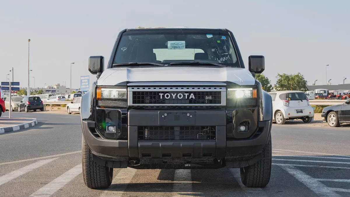 Toyota Prado TXL 1 2.4L petrol AT 2026-1-1