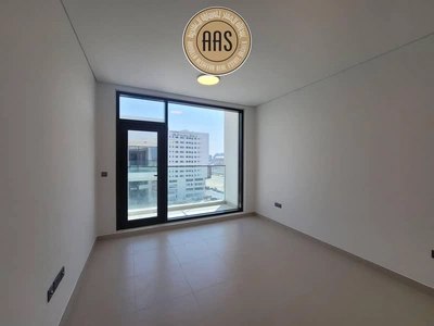 First tenant/ brand new 2bhk apartment with balcony & fitted cabinet in 105k AED-10