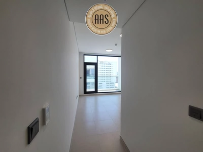 First tenant/ brand new 2bhk apartment with balcony & fitted cabinet in 105k AED-12