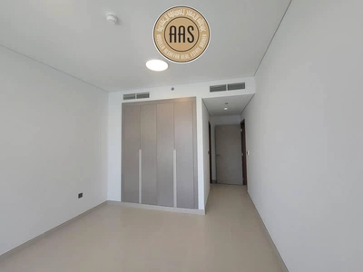 First tenant/ brand new 2bhk apartment with balcony & fitted cabinet in 105k AED-7